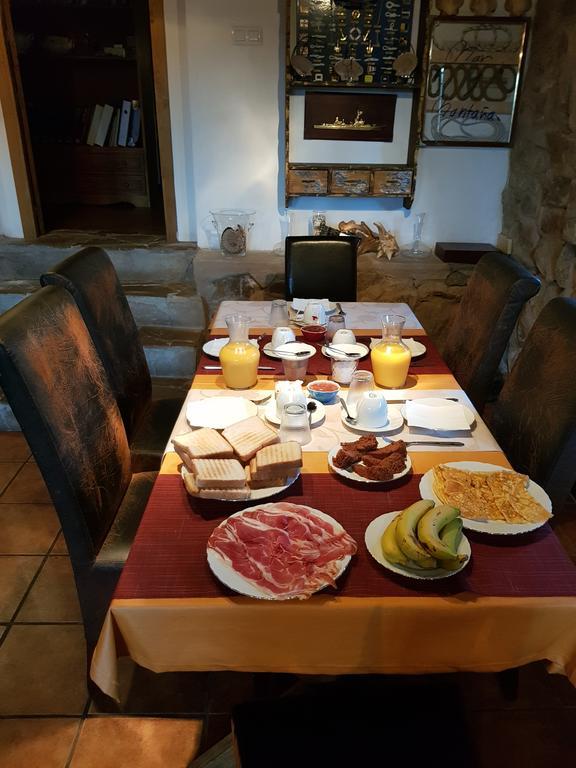 Mar Y Montana Guest House Ferrol Exterior photo